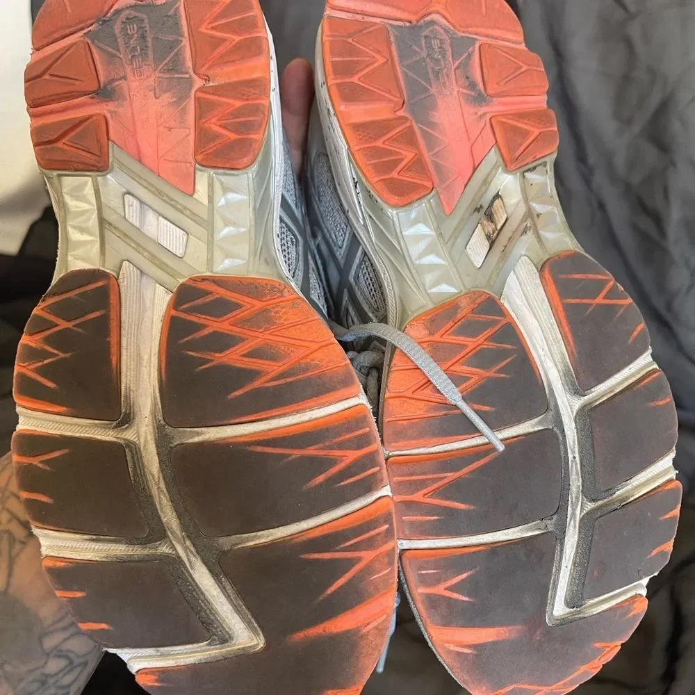 ASICS gt1000 - Picture 4 of 4